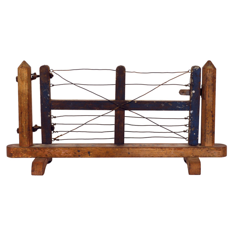 Lot 4). Black Cat Shoe Polish Clock Current Auctions WmMorford